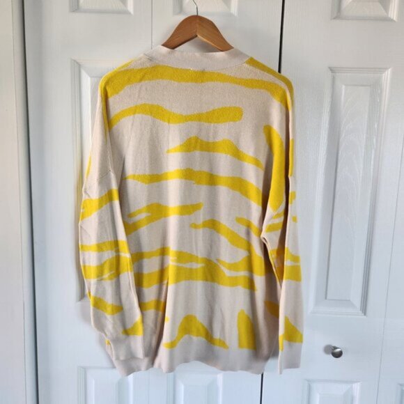 Cabi Roar Cardigan Yellow/Ivory Oversized Boyfriend Cardigan #5836 - Picture 2 of 8